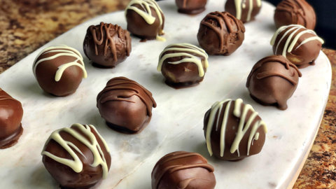 Keto Chocolate Peanut Butter Fat Bombs Recipe