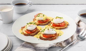 Keto Eggs Benedict Recipe