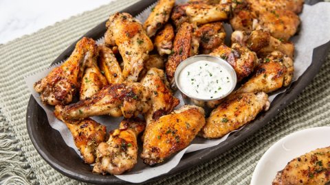 Keto Baked Herb Wings and Ranch Dip Recipe