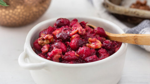 Keto Cranberry Walnut Sauce Recipe