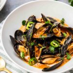 Keto Mussels with Thai Coconut Curry Recipe